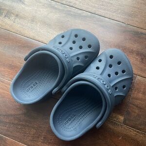 Toddler crocs c8, used, navy